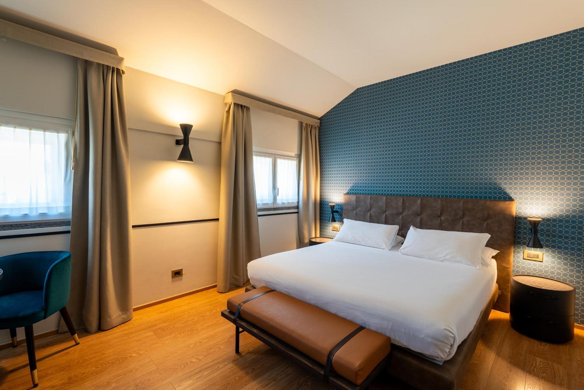 Regina 4* Milan