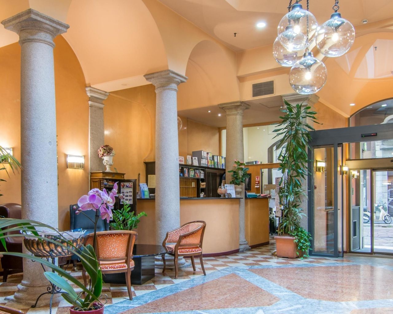 Regina 4* Milaan